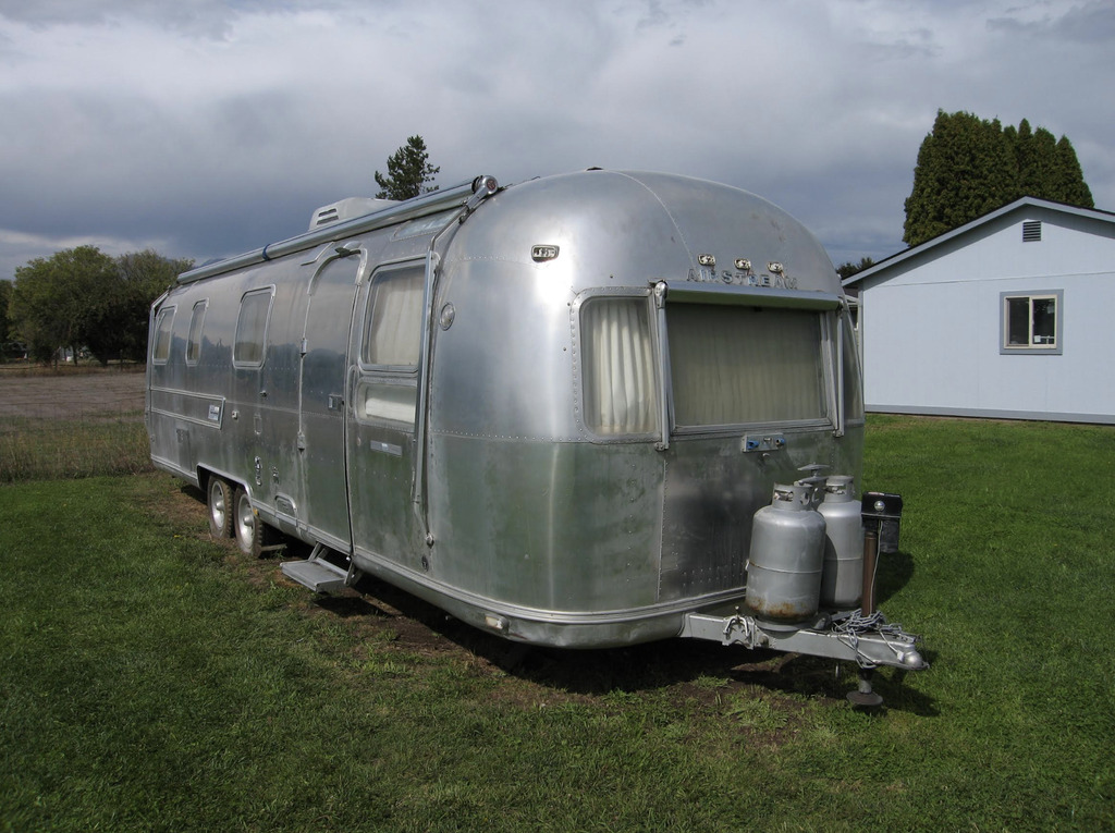 Used 1976 Airstream International Land Yacht For Sale in CoRVallis
