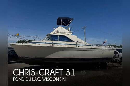 1970 Chris-Craft Commander 31 Sports Express Flybridge in fond du lac WI
