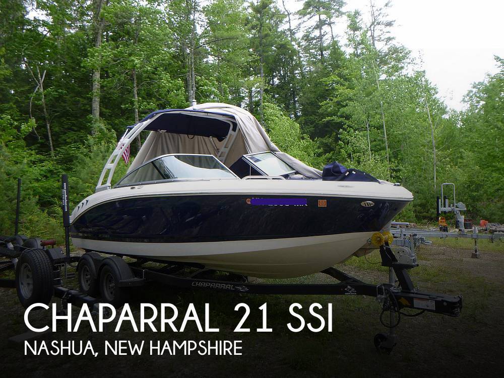 2022 Chaparral 21 SSi Bowrider Boat boat