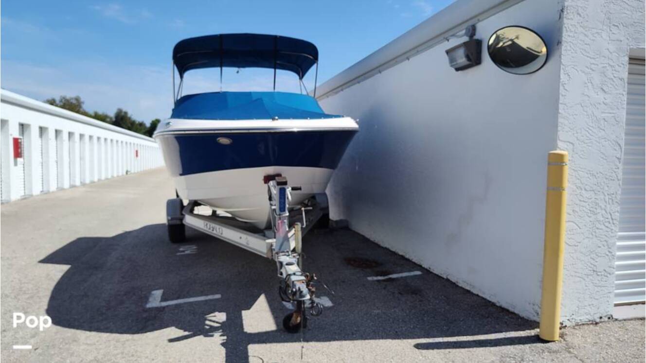 A photo of this 2020 Monterey M205
