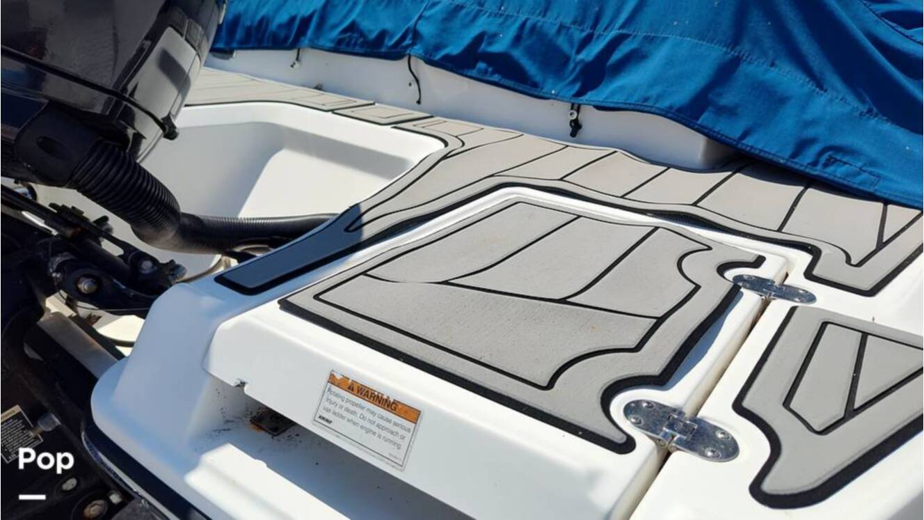 A photo of this 2020 Monterey M205