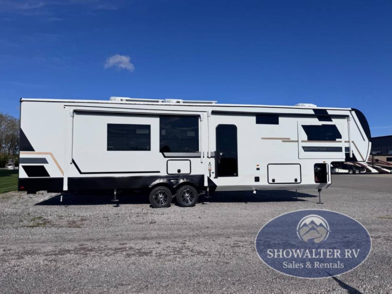 A photo of this 2026 Kz Durango Gold G390MLQ