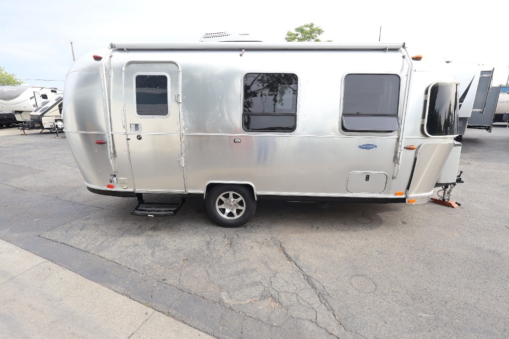 2019 Airstream Sport 22FB in loomis CA