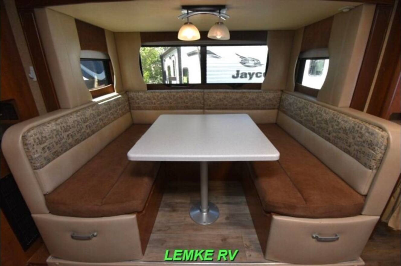 A photo of this 2021 Lance 2185