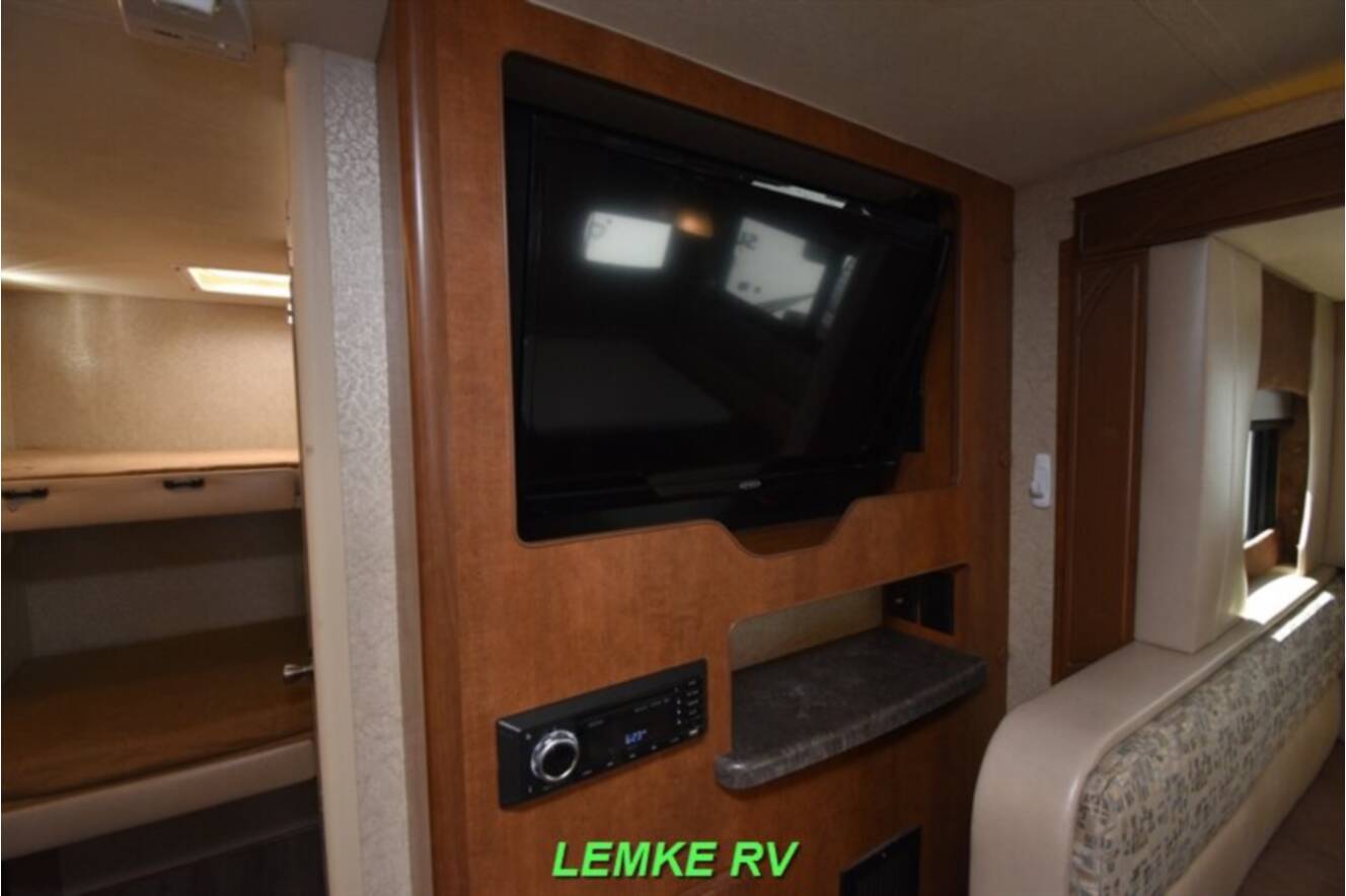 A photo of this 2021 Lance 2185