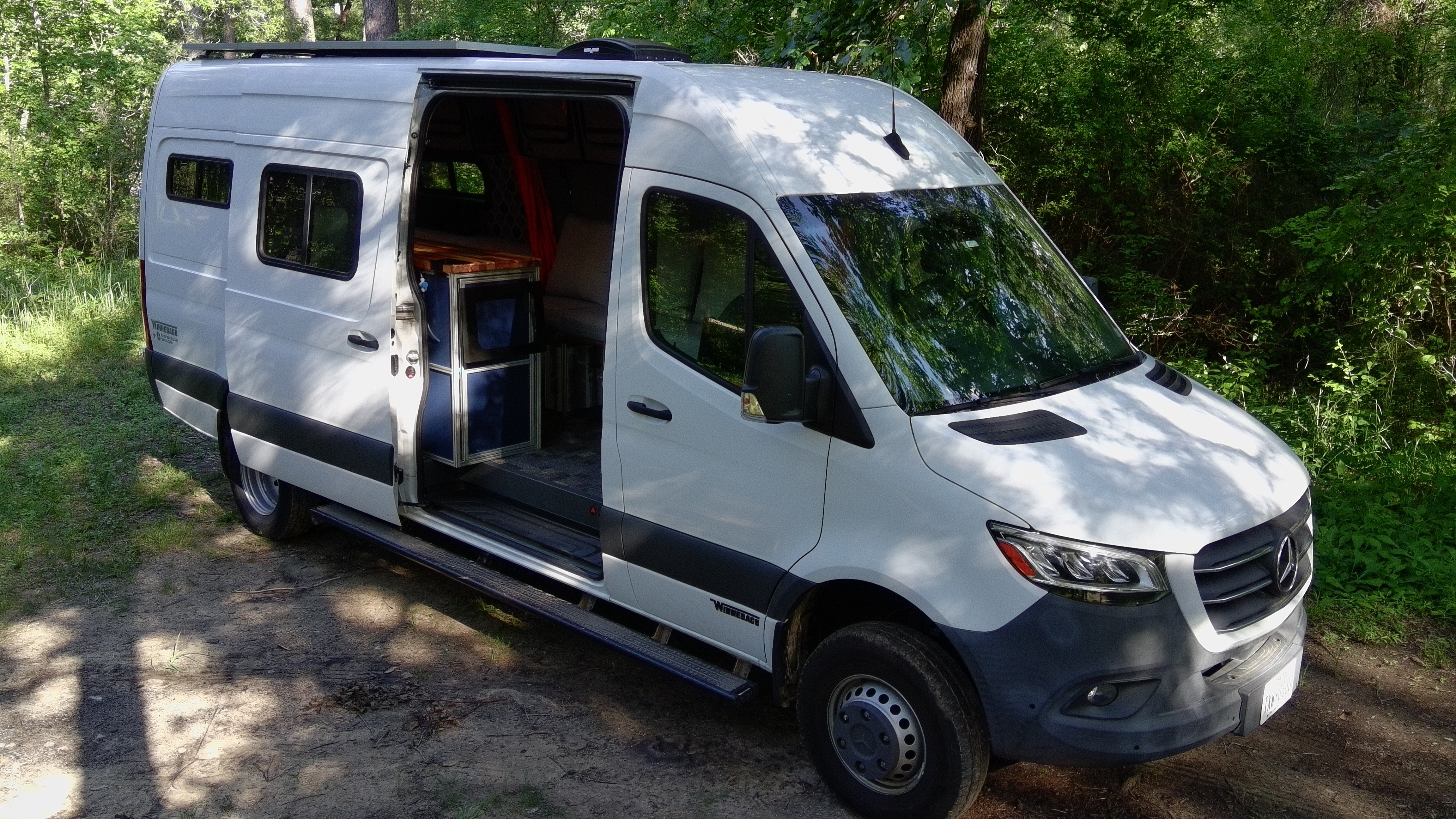 2023 Winnebago ADVENTURE WAGON 70SE RV