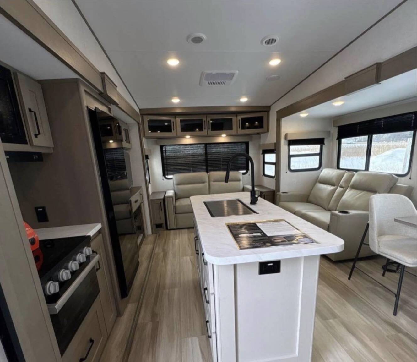 A photo of this 2025 Grand Design REFLECTION 100 SERIES 28RL