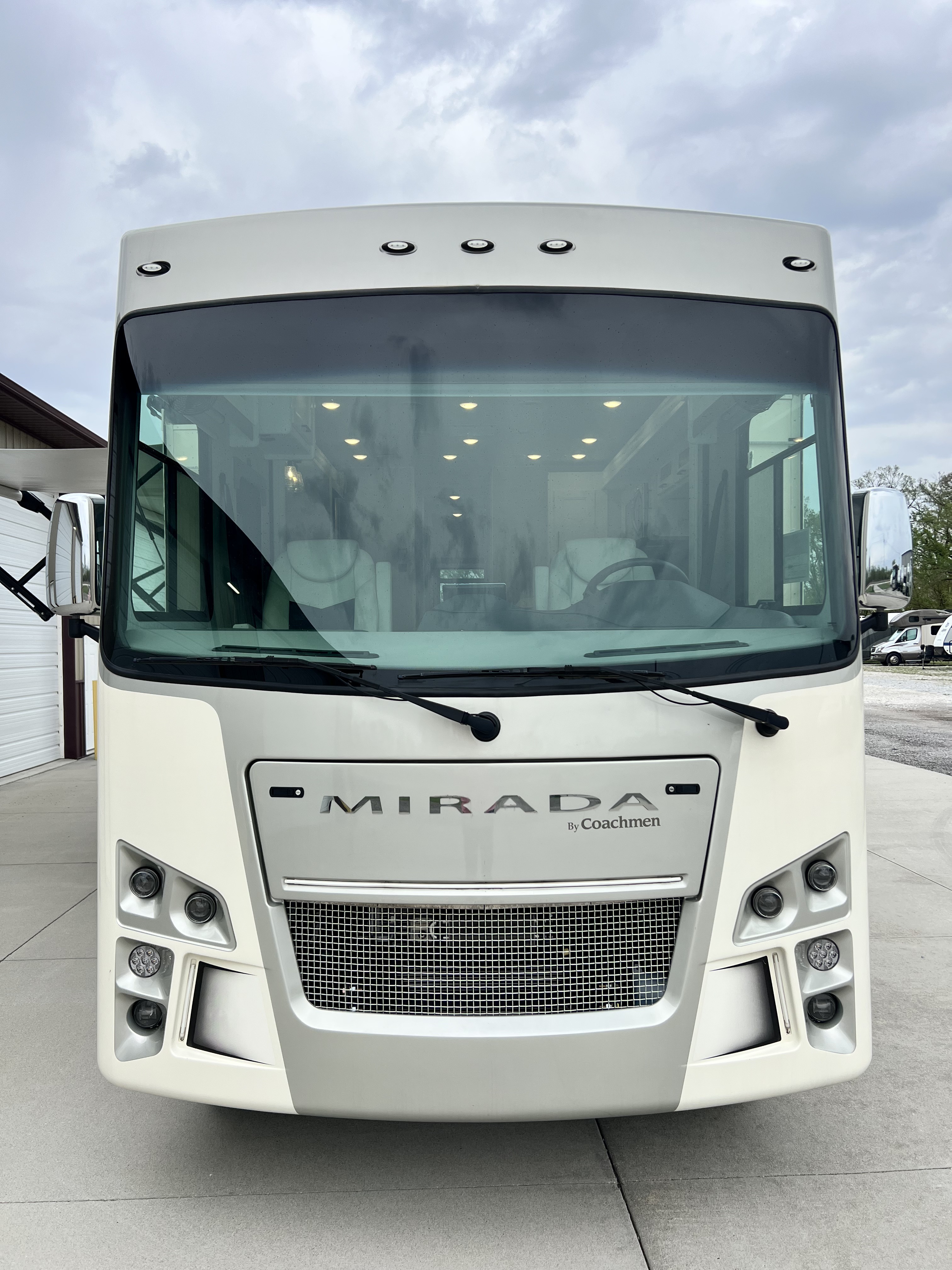 2023 Coachmen MIRADA 33SS in omaha NE