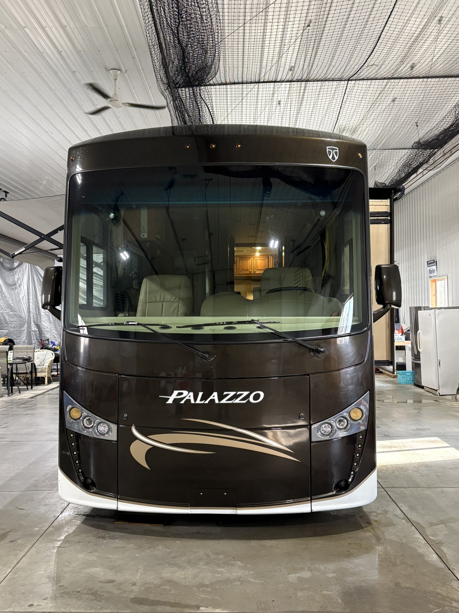 2016 Thor Motor Coach PALAZZO 33 3 RV