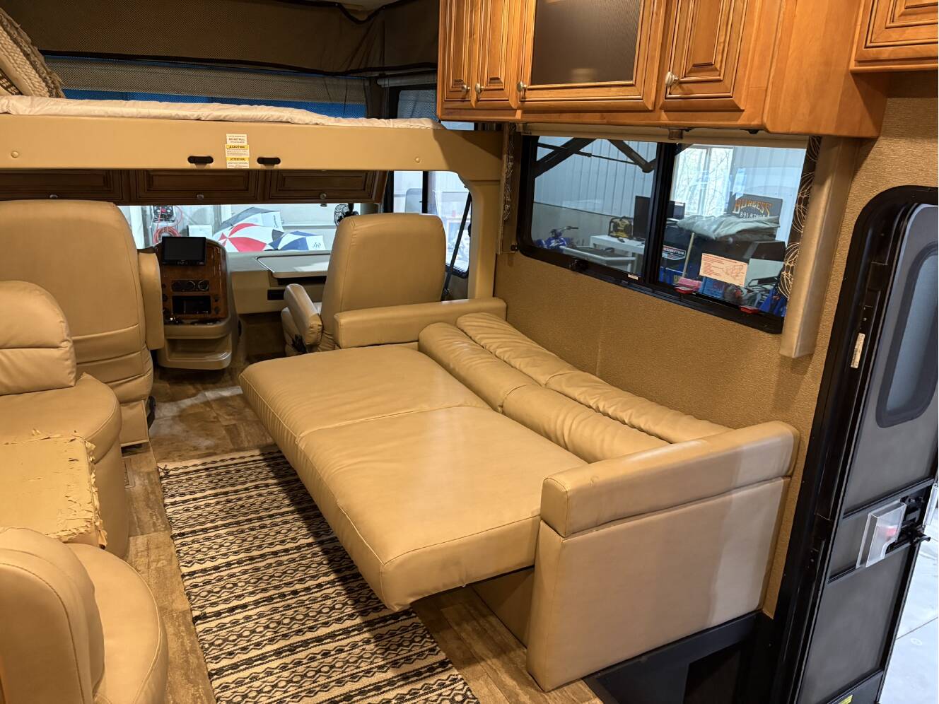 A photo of this 2016 Thor Motor Coach PALAZZO 33 3