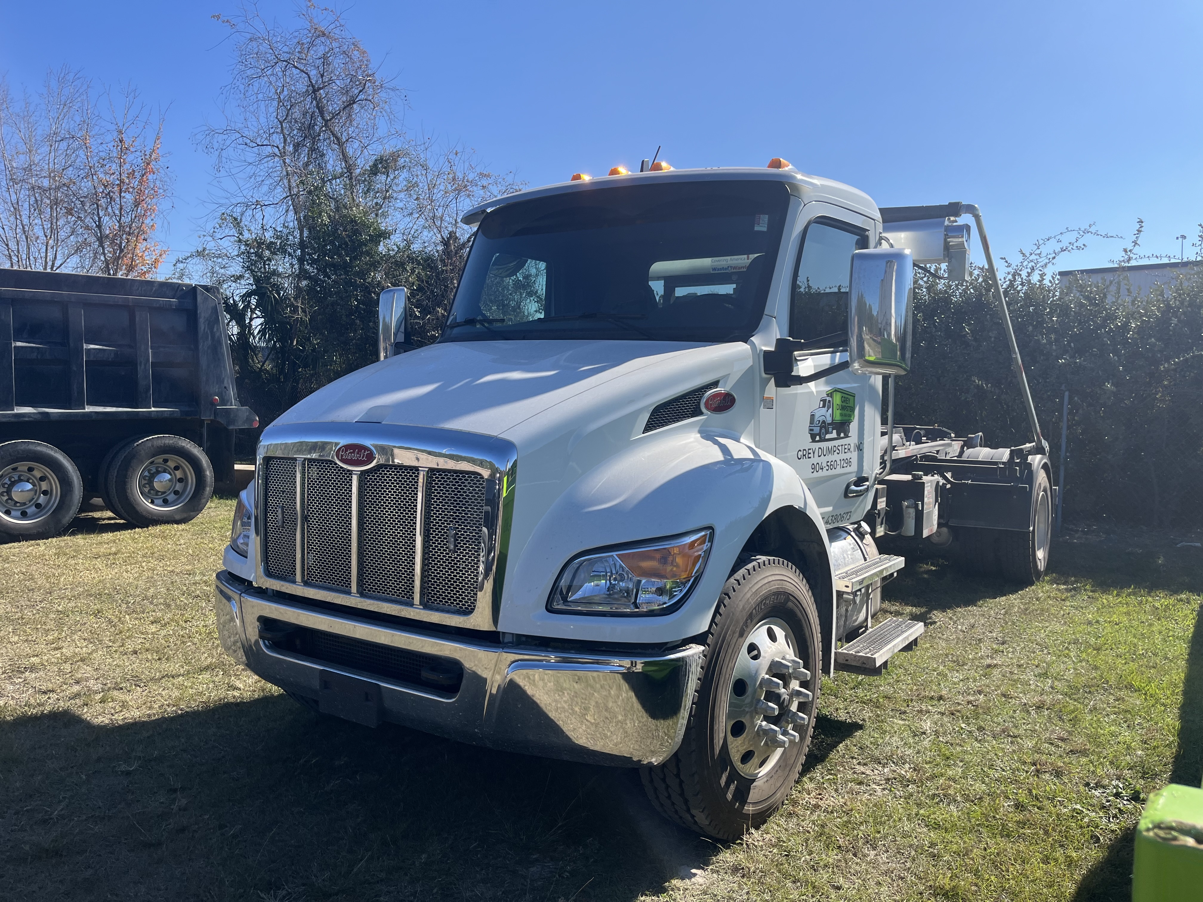 2025 PETERBILT 536 in Jacksonville, FL