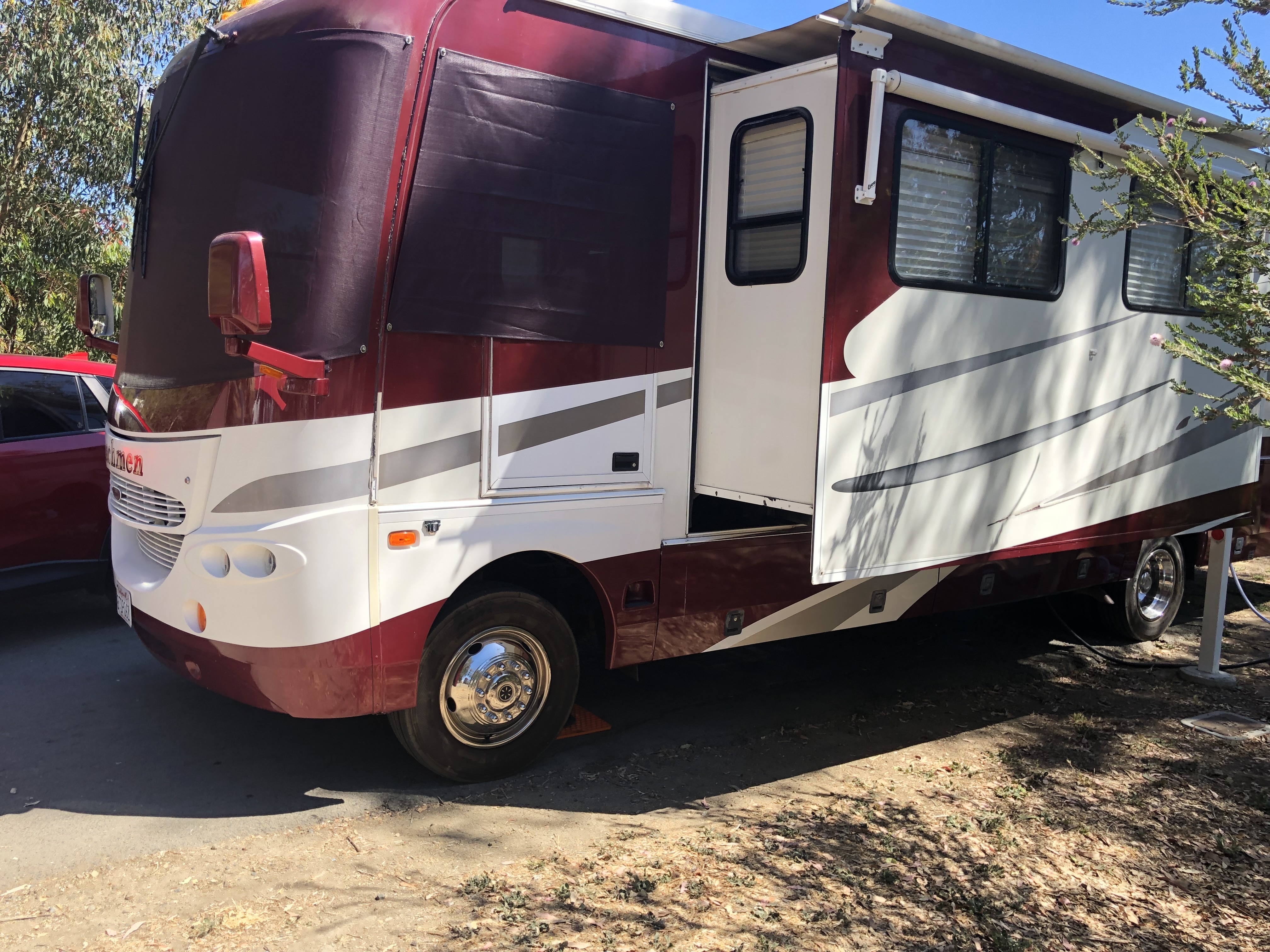 2006 Coachmen AURORA 3180DS RV
