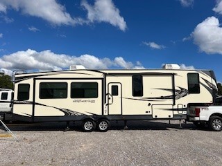2020 Forest River WILDWOOD HERITAGE GLEN LTZ 338BAR in pelham AL