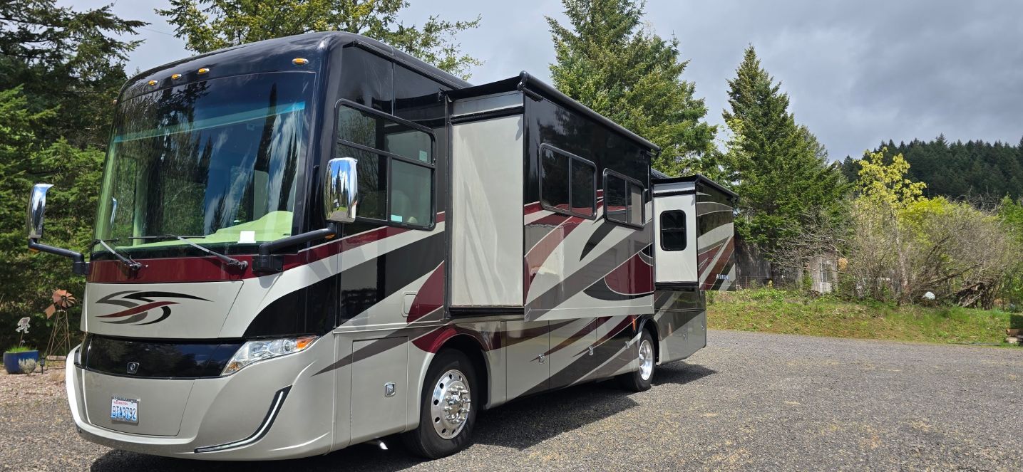 2019 Tiffin Motorhomes ALLEGRO RED 33 AL RV