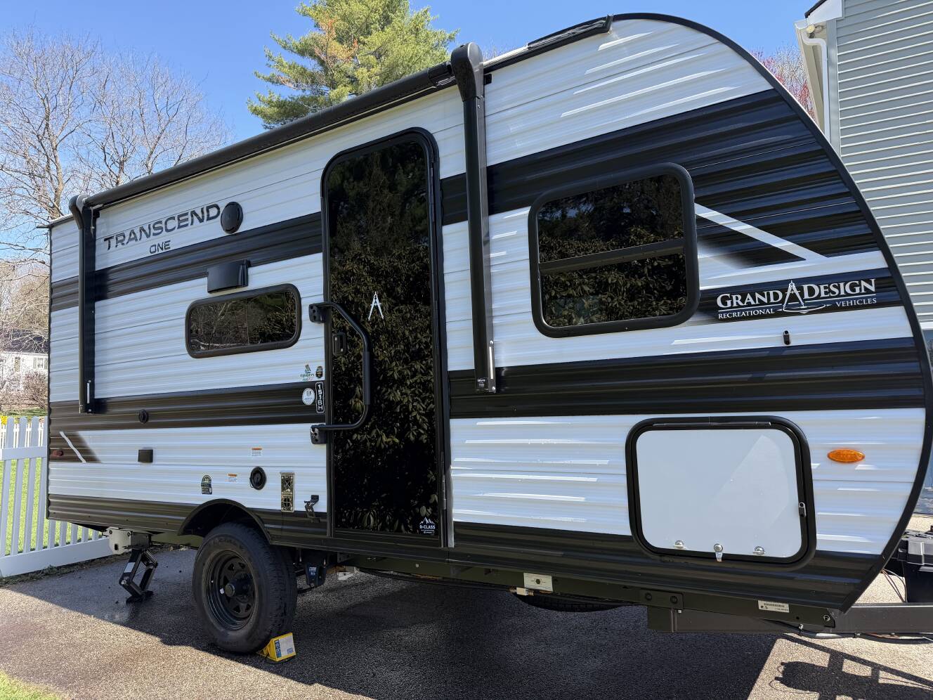 A photo of this 2025 Grand Design TRANSCEND ONE 151BH