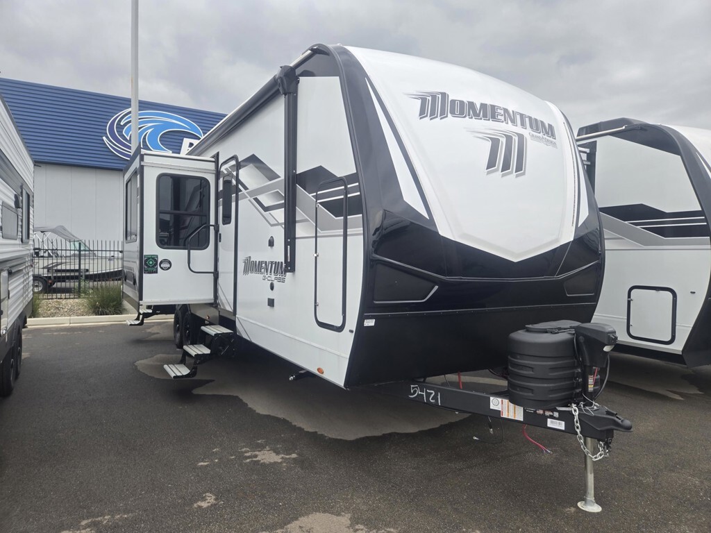 2026 Grand Design Momentum G-Class 31G in ripon CA