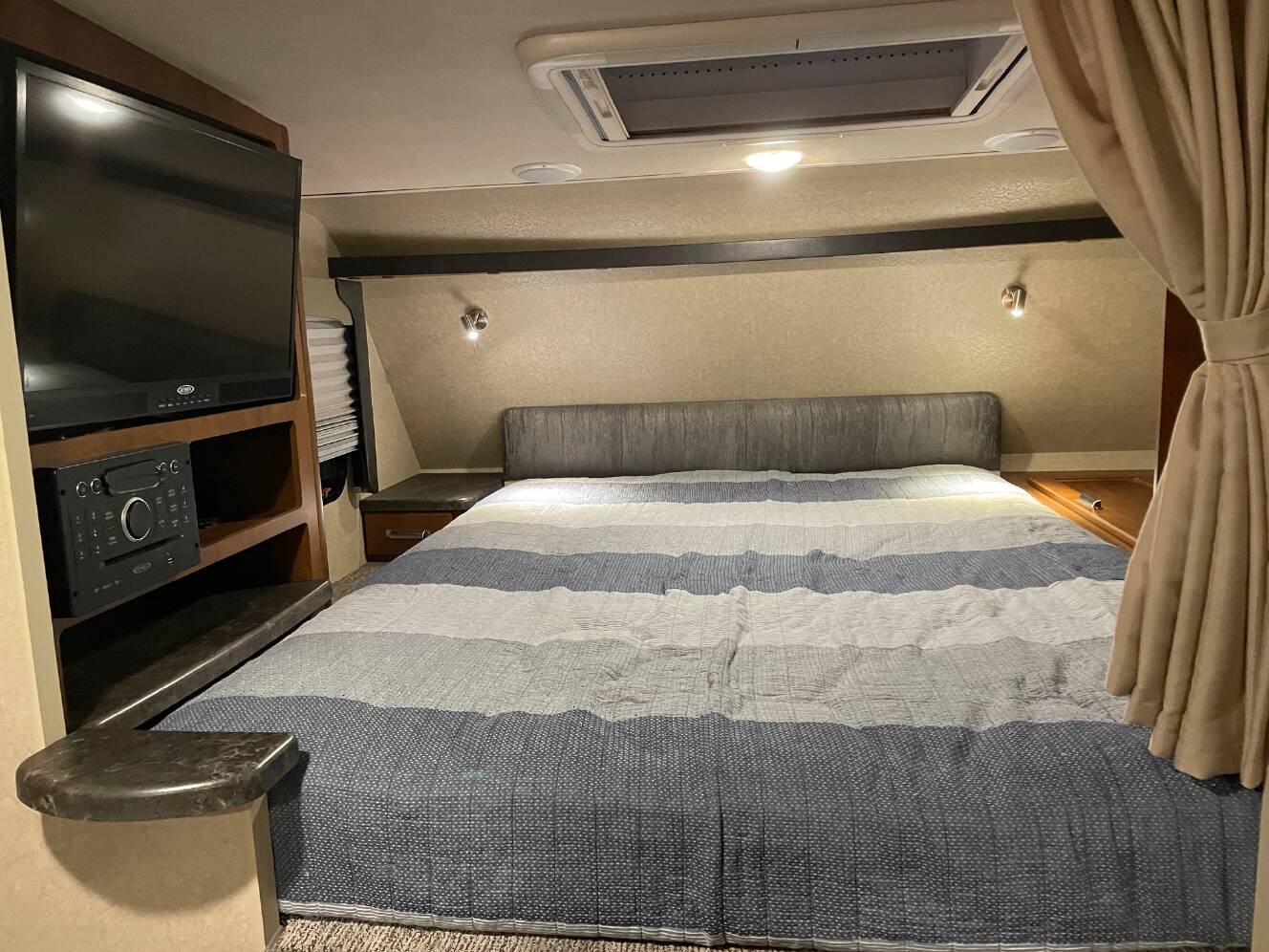 A photo of this 2024 Grand Design IMAGINE 2660BS