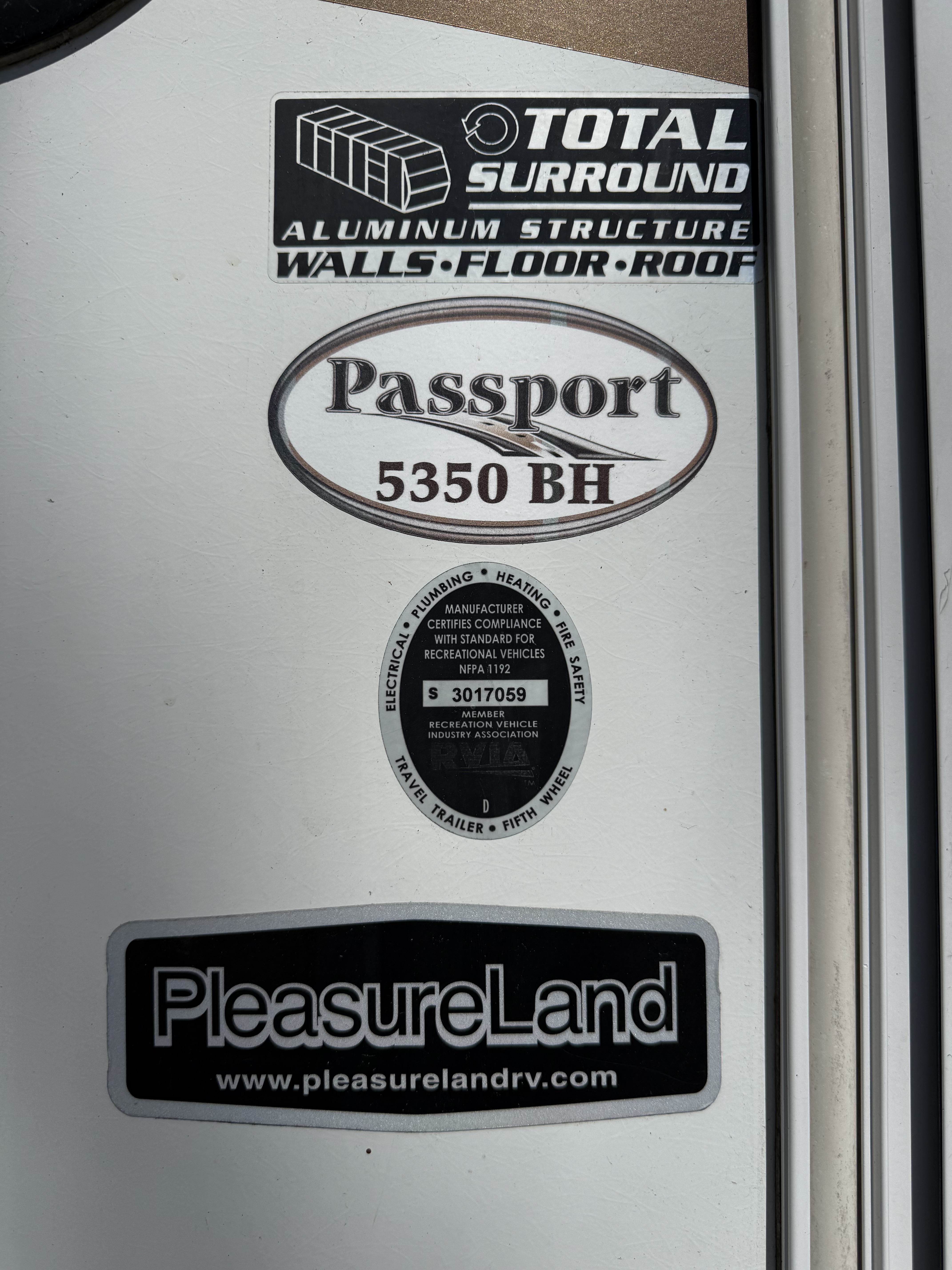 2012 Keystone PASSPORT ULTRA LITE GRAND TOURING 3050BH in lafayette MN