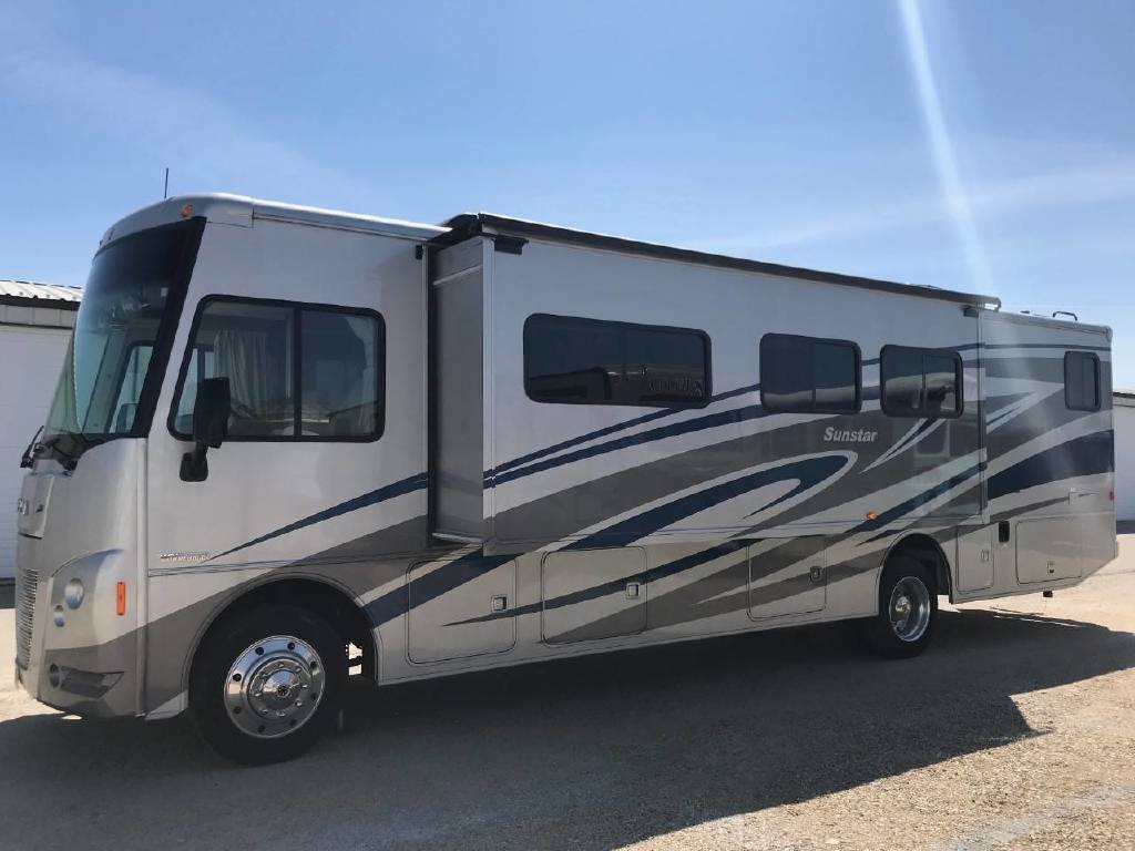 2015 Itasca SUNSTAR 35F RV
