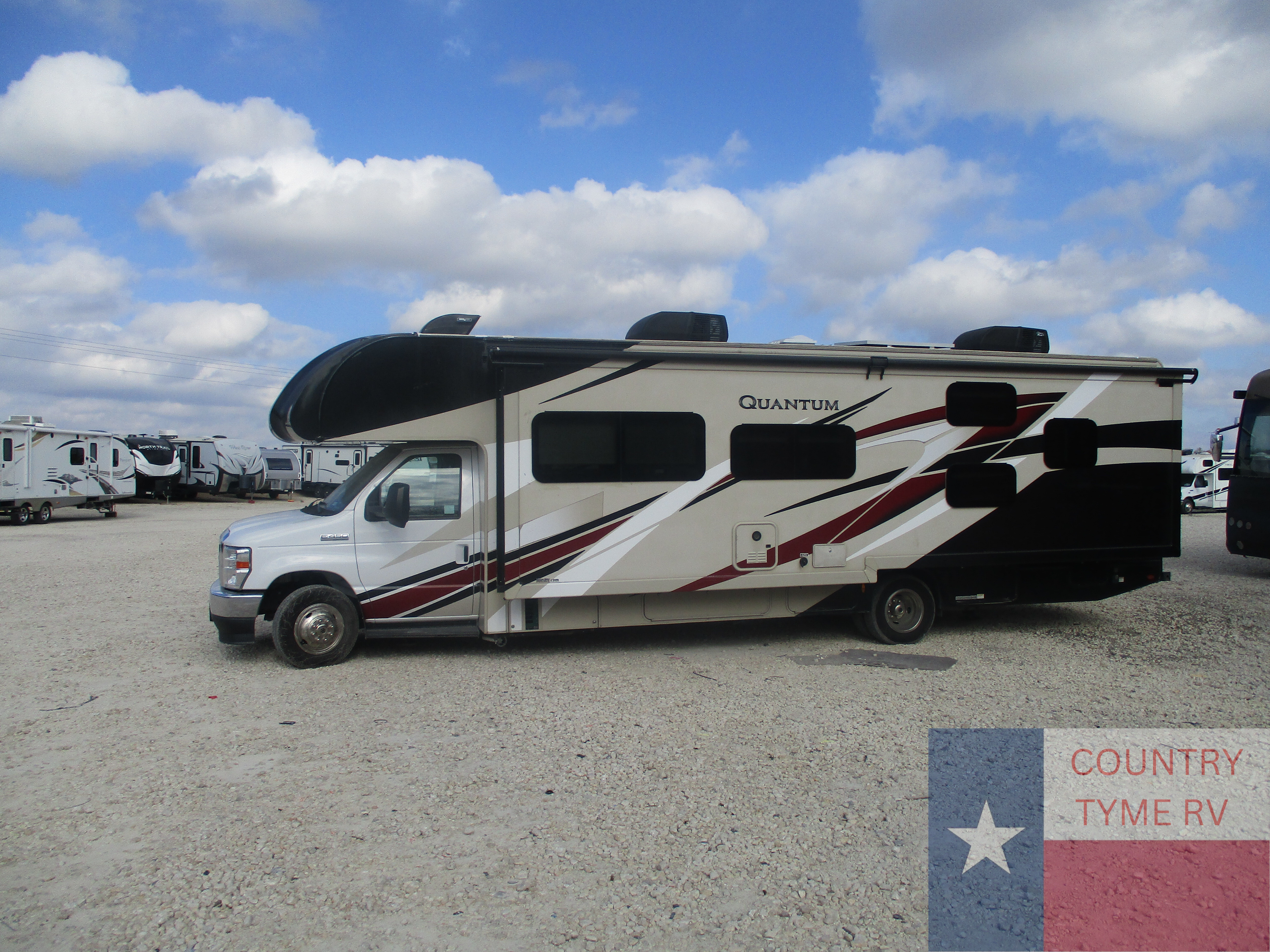 2021 Thor Motor Coach Quantum LF31 in georgetown TX