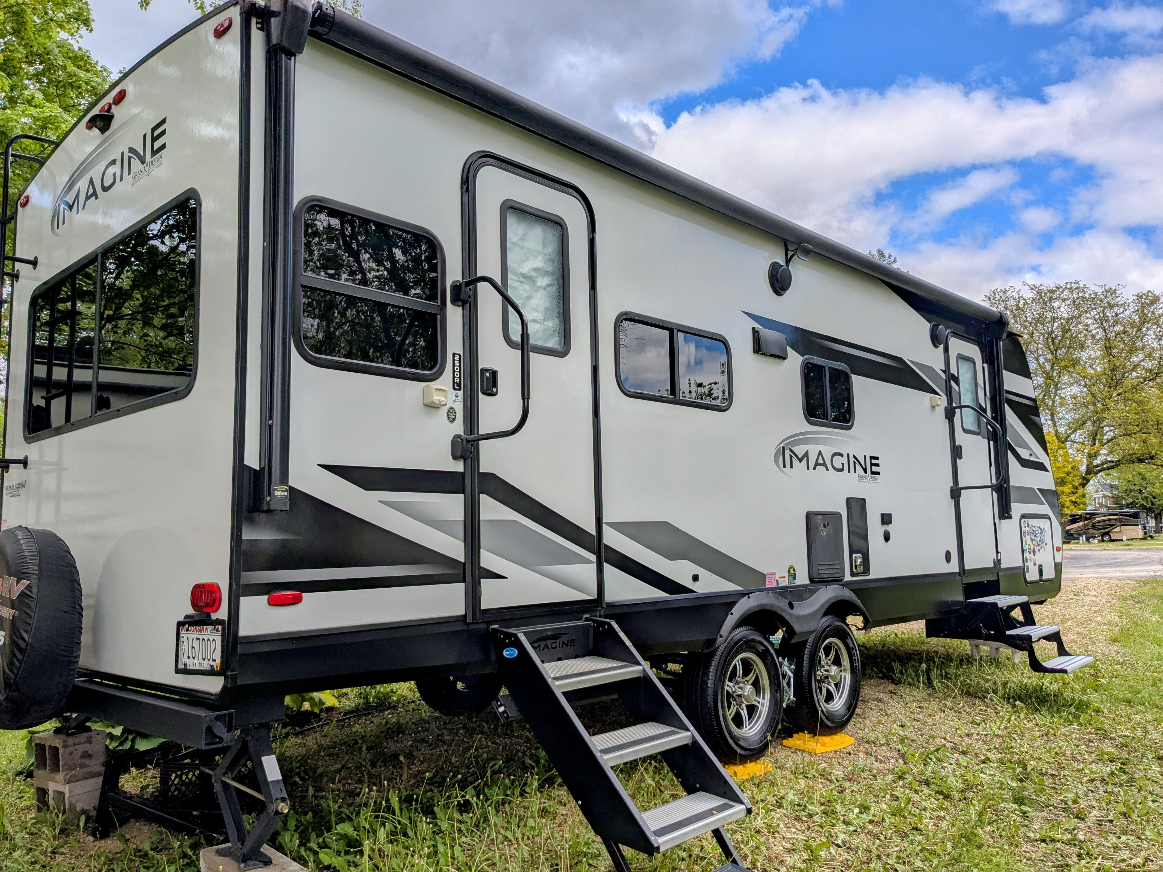 2023 Grand Design IMAGINE 2500RL RV