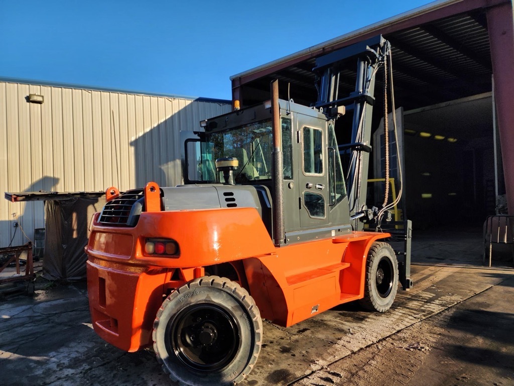 2011 DOOSAN D110S in Columbia, SC