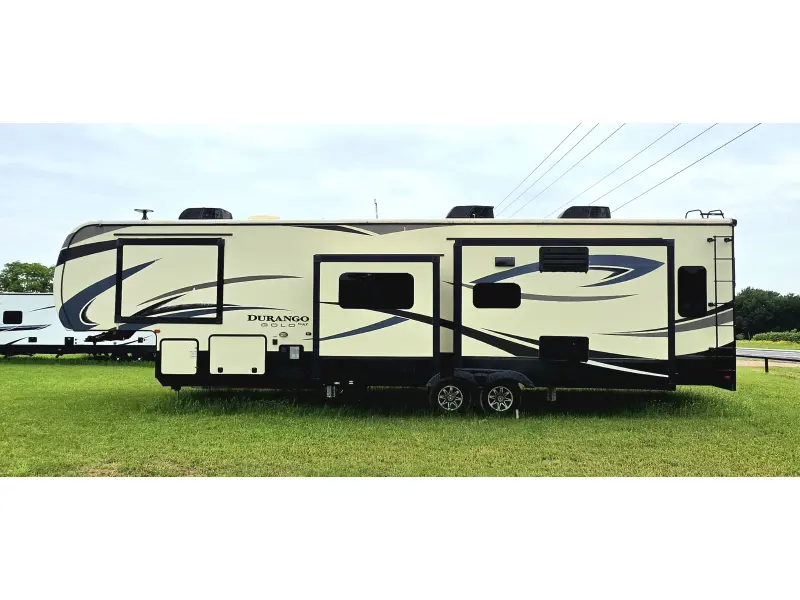 2018 K-Z Durango Gold 382MBQ