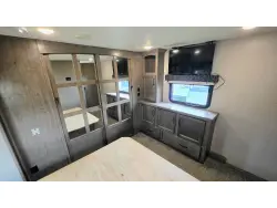 2018 K-Z Durango Gold 382MBQ