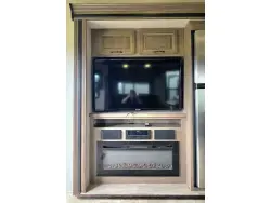 2018 K-Z Durango Gold 382MBQ