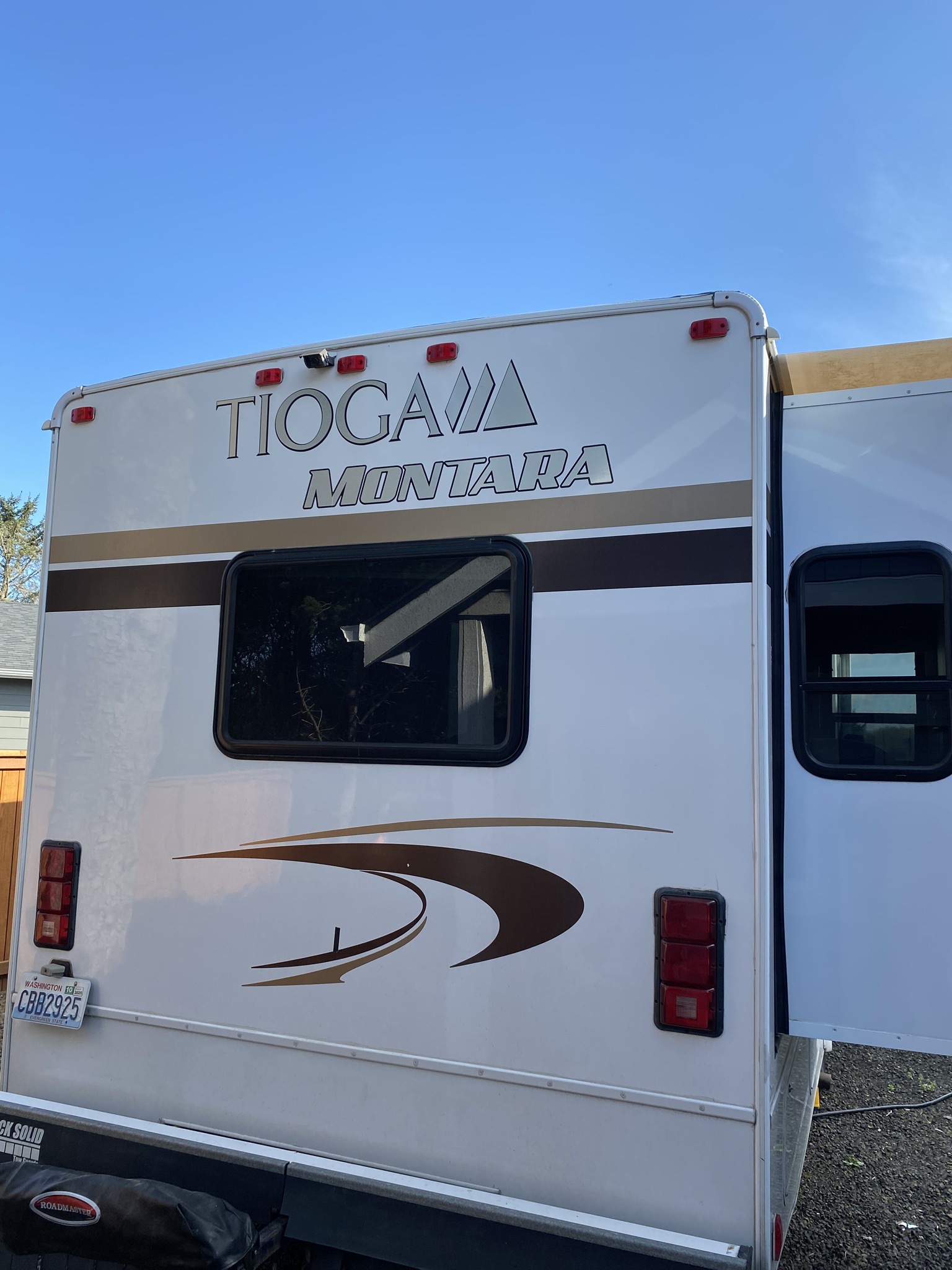 2014 Fleetwood TIOGA MONTARA 31M in ocean shores WA