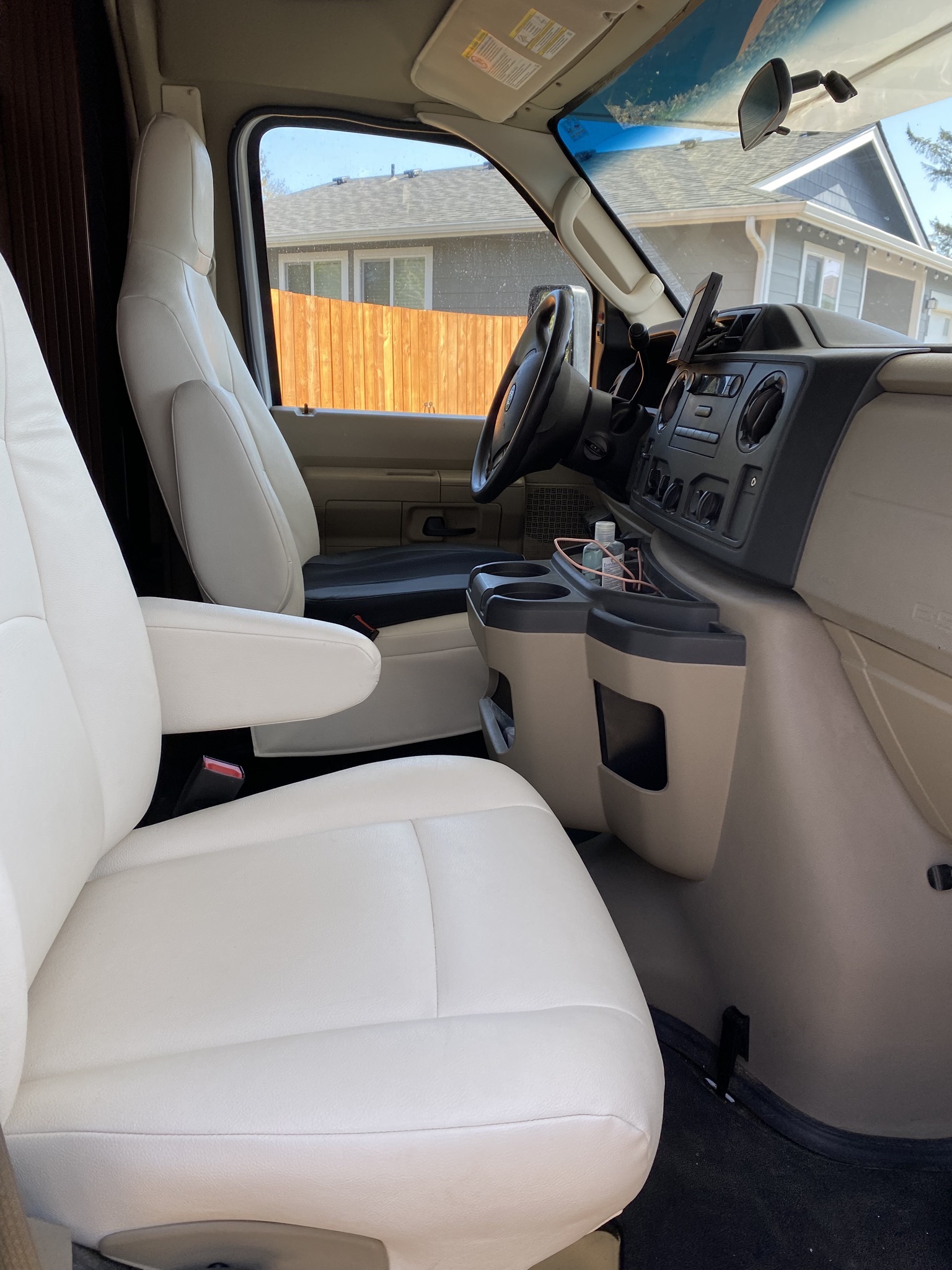 2014 Fleetwood TIOGA MONTARA 31M in ocean shores WA