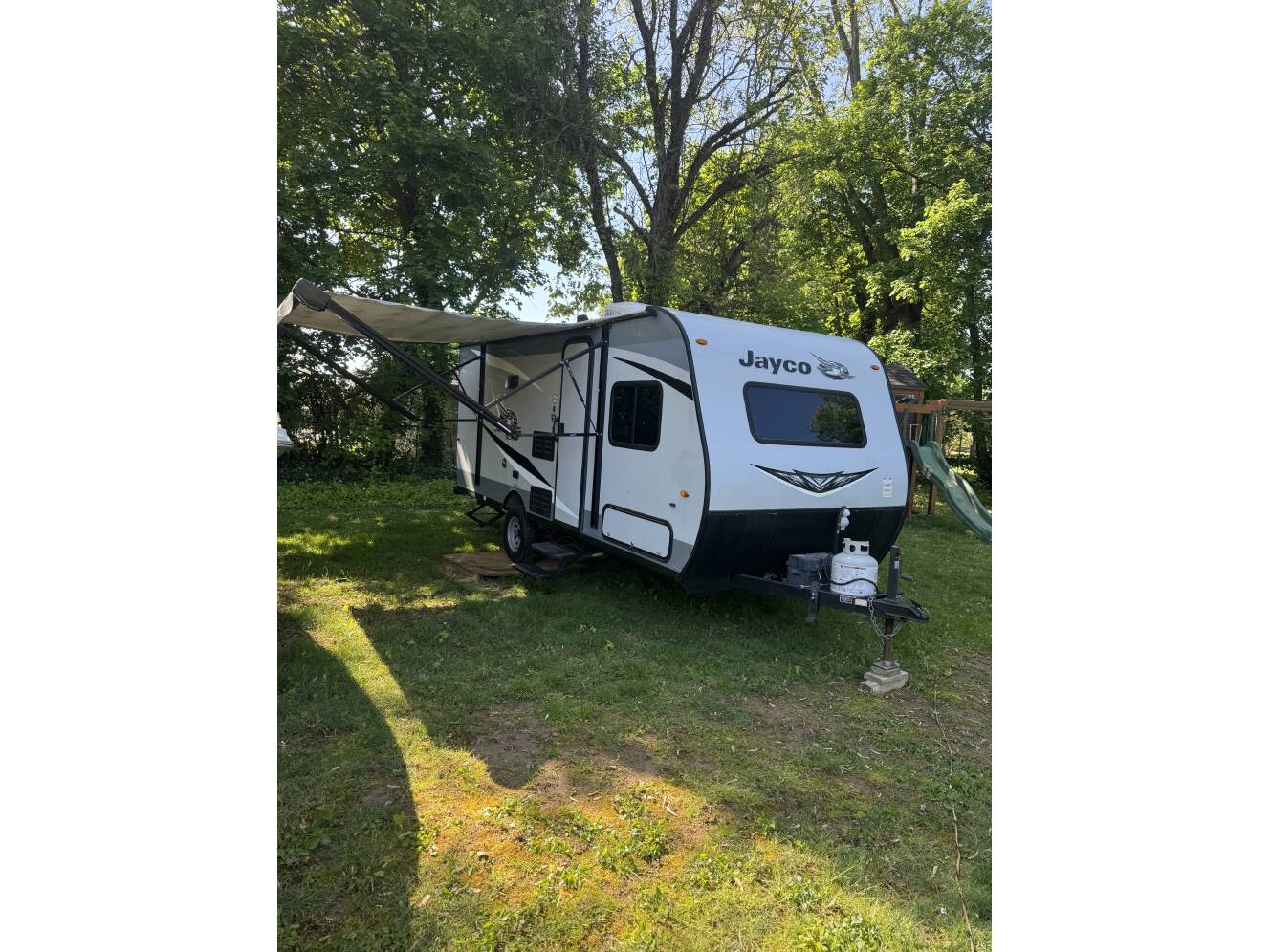 A photo of this 2020 Jayco JAY FLIGHT SLX 184BS