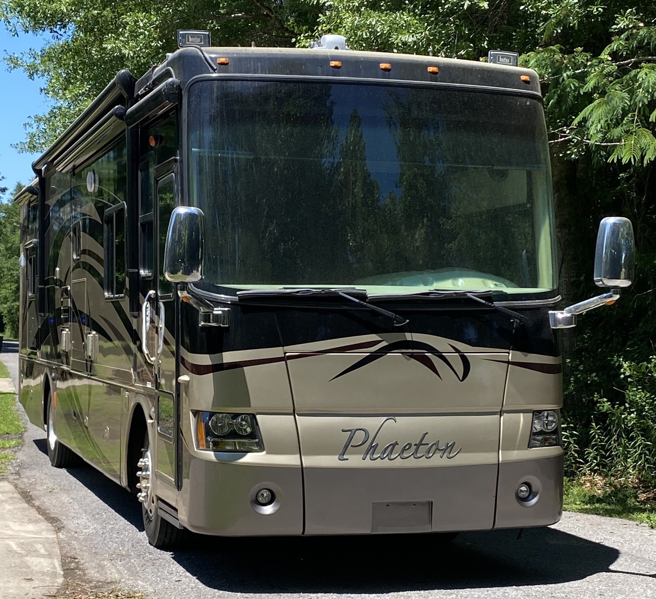 2008 Tiffin Motorhomes PHAETON 36 QSH RV