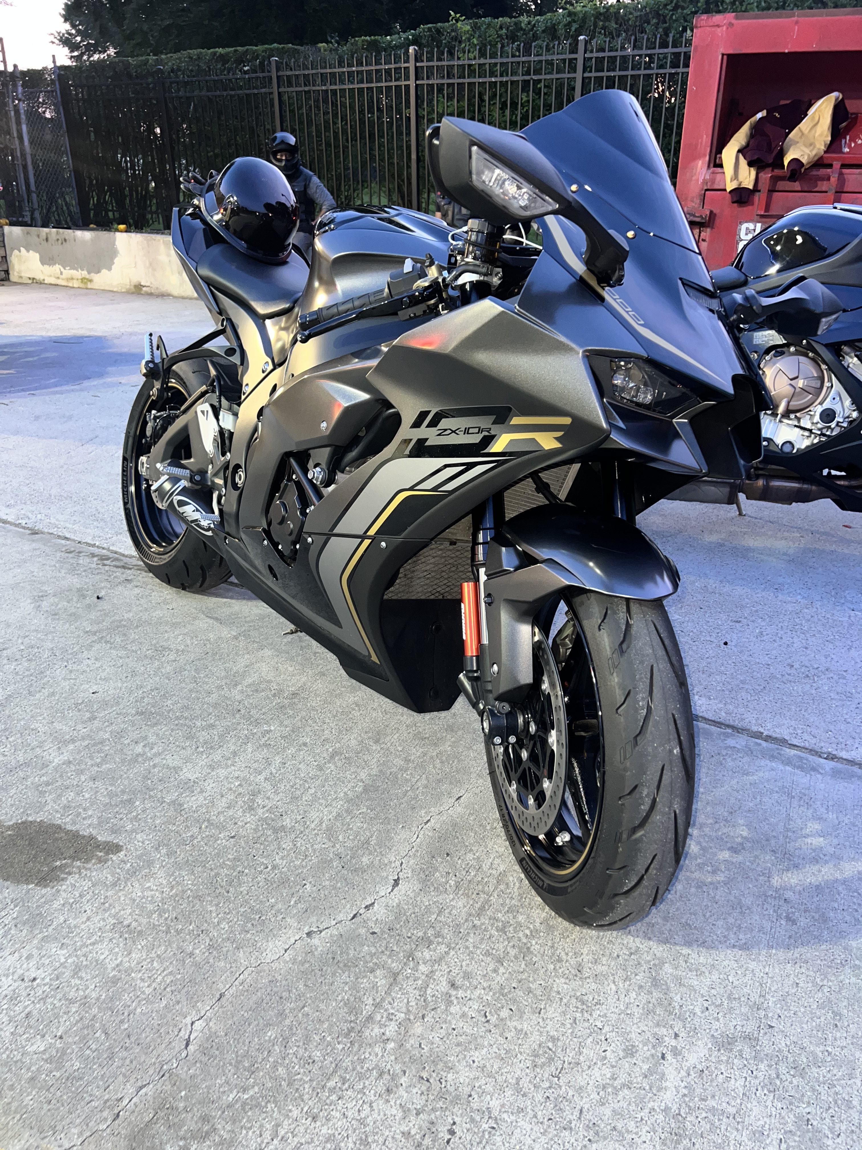 Used Silver Kawasaki Ninja ZX-10R Base Motorcycles For Sale