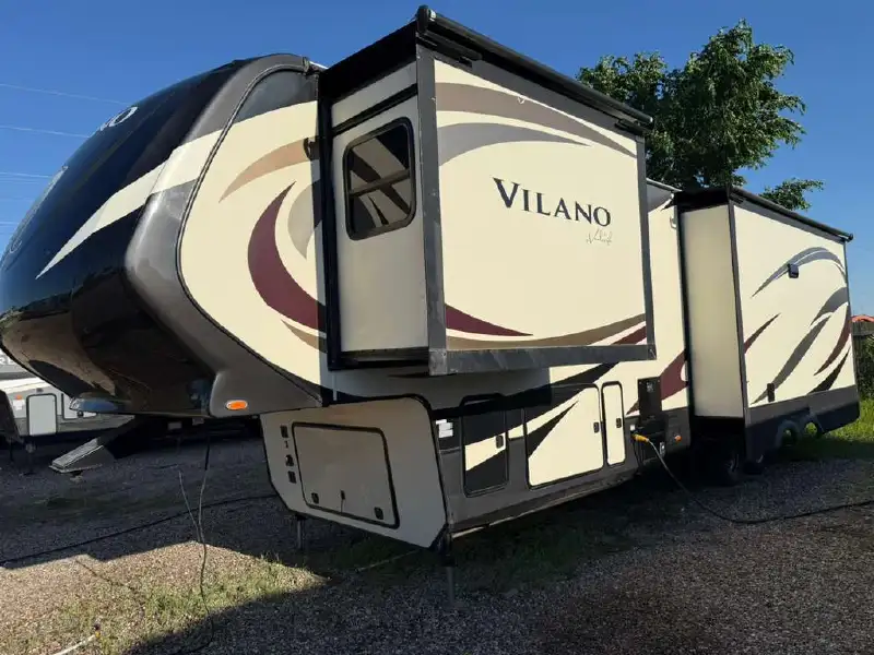 2016 VANLEIGH VILANO 365 RL