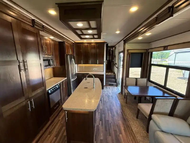 2016 VANLEIGH VILANO 365 RL
