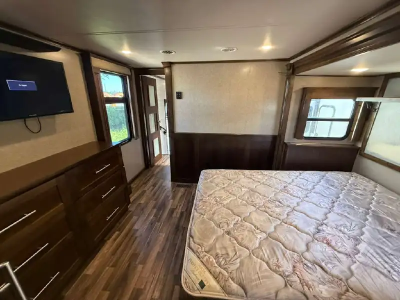 2016 VANLEIGH VILANO 365 RL