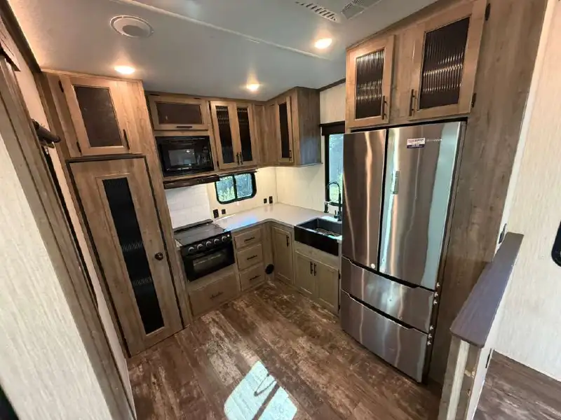 2020 FOREST RIVER SABRE 37FBT