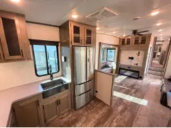 2020 FOREST RIVER SABRE 37FBT