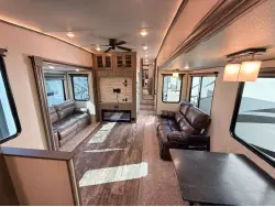 2020 FOREST RIVER SABRE 37FBT