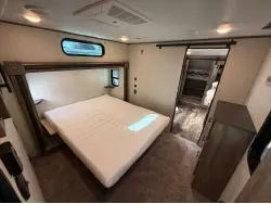 2020 FOREST RIVER SABRE 37FBT