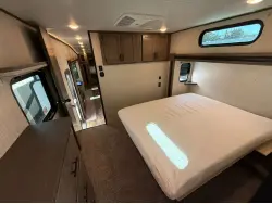 2020 FOREST RIVER SABRE 37FBT