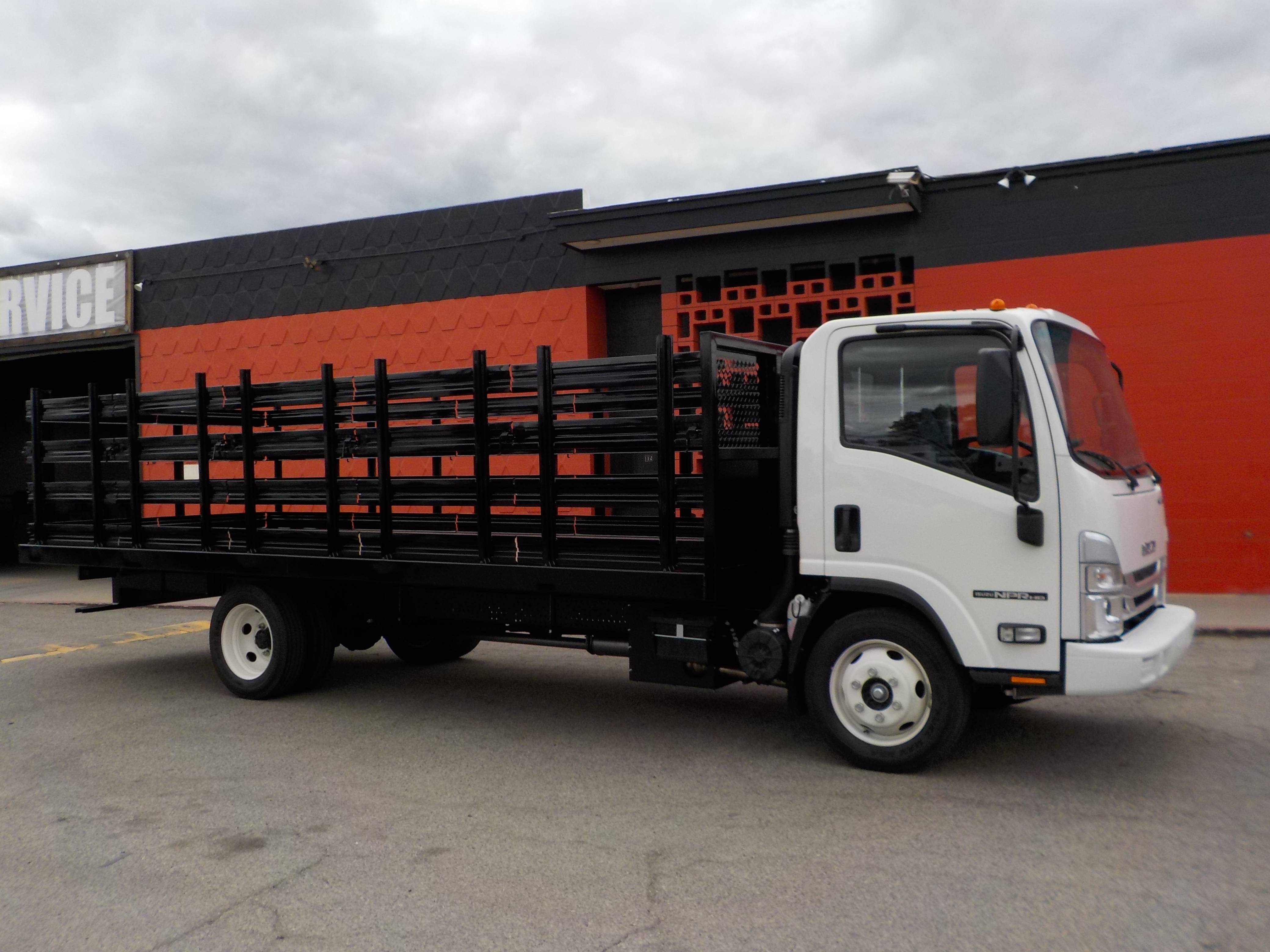 2024 ISUZU NPR HD in Corona, CA