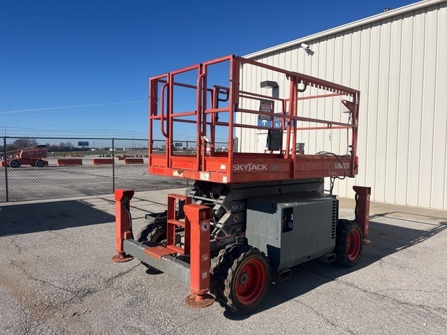 2018 SKYJACK SJIII 6832RT in Roanoke, VA