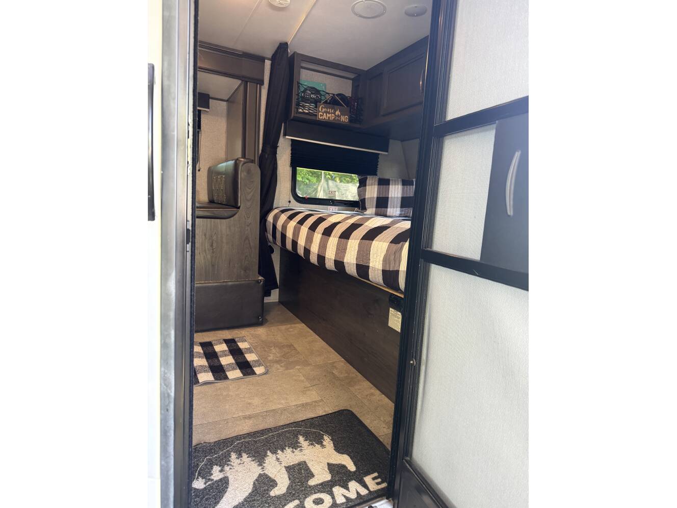 A photo of this 2020 Jayco JAY FLIGHT SLX 184BS