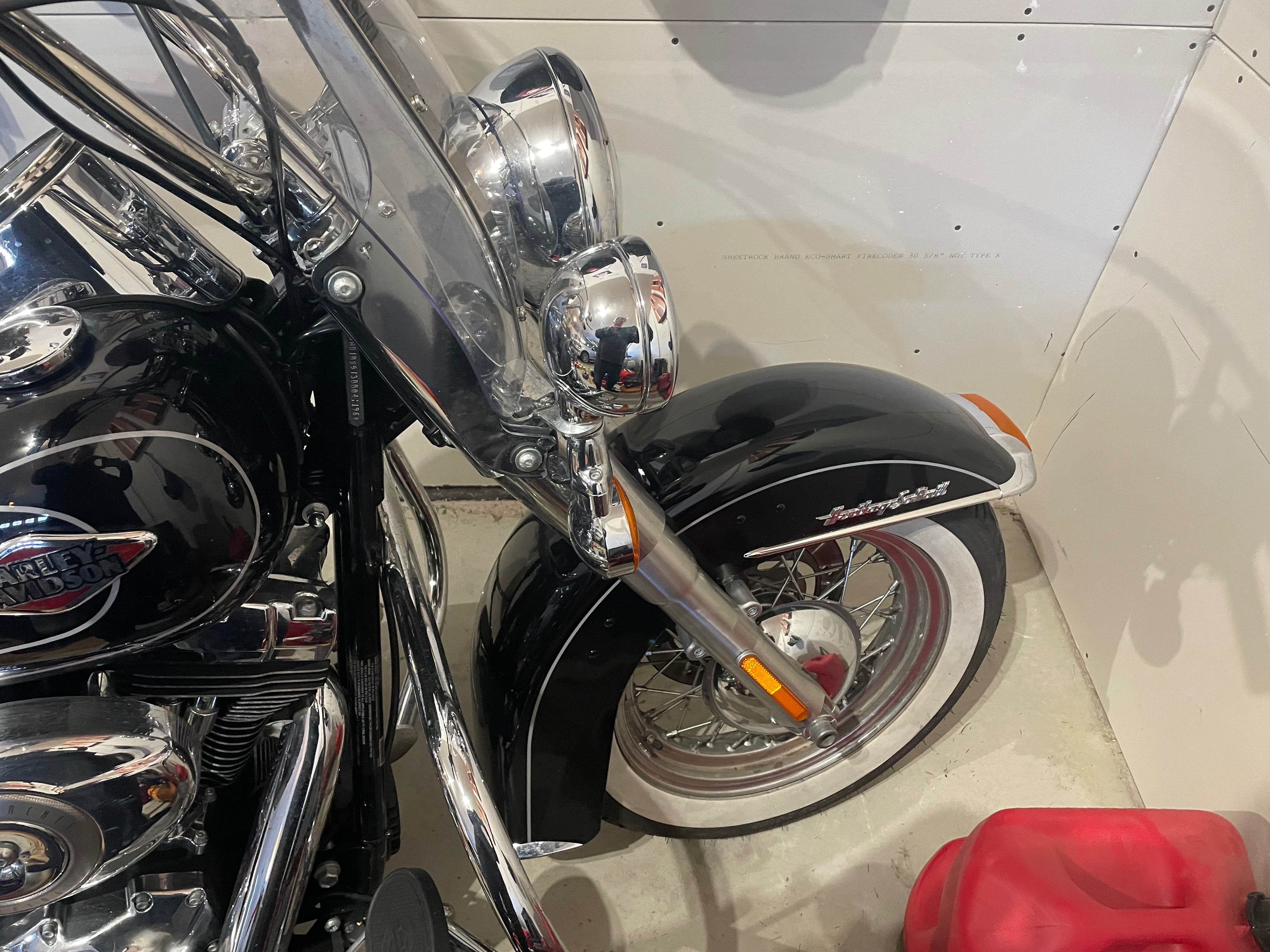 2011 Harley-Davidson HERITAGE SOFTAIL CLASSIC in rovkford MN