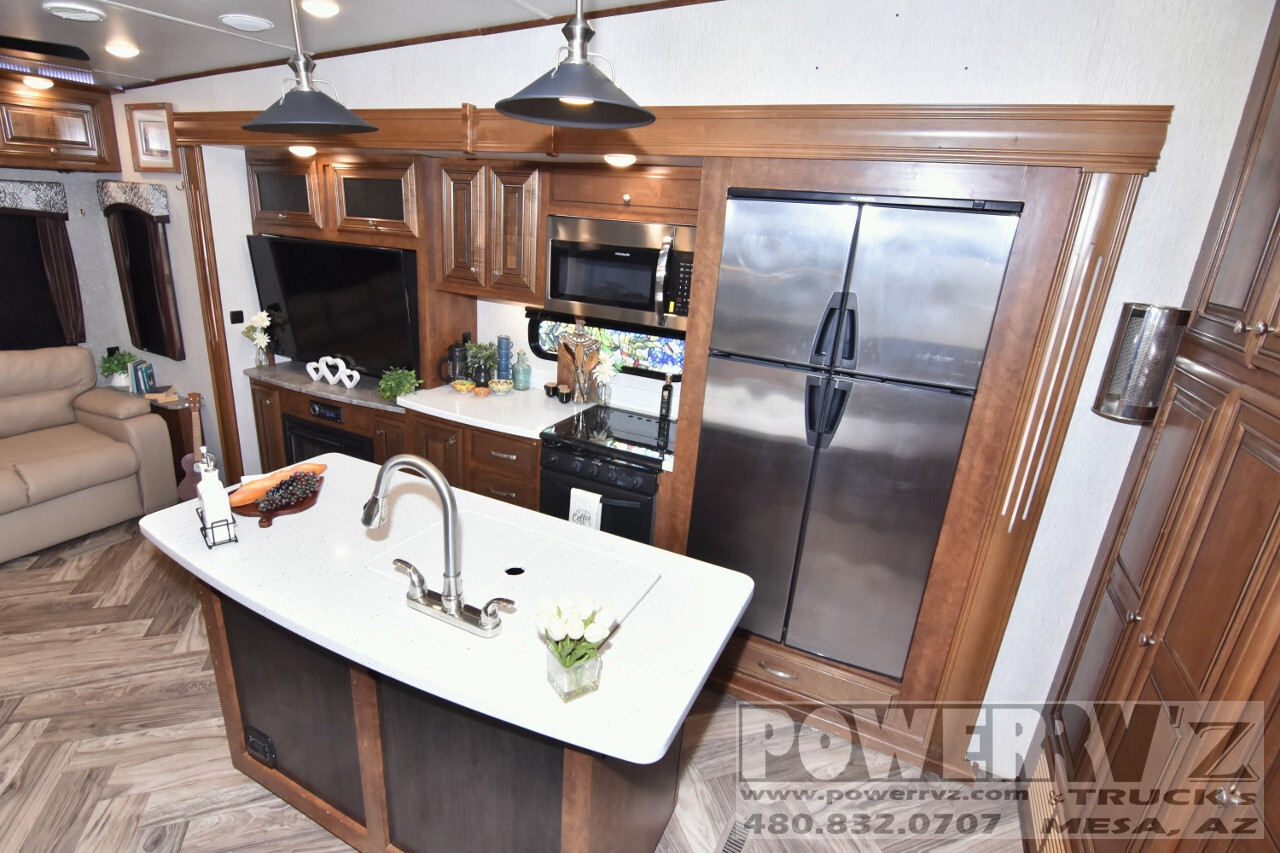 2019 Heartland Bighorn Traveler BHTR 32 RS in mesa AZ