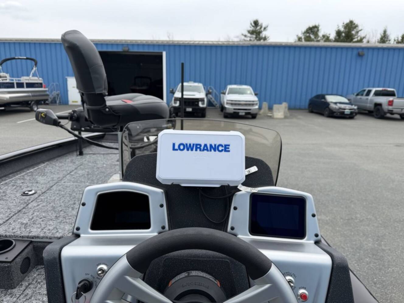 A photo of this 2026 Tracker® Boats PT 175 TXW TE