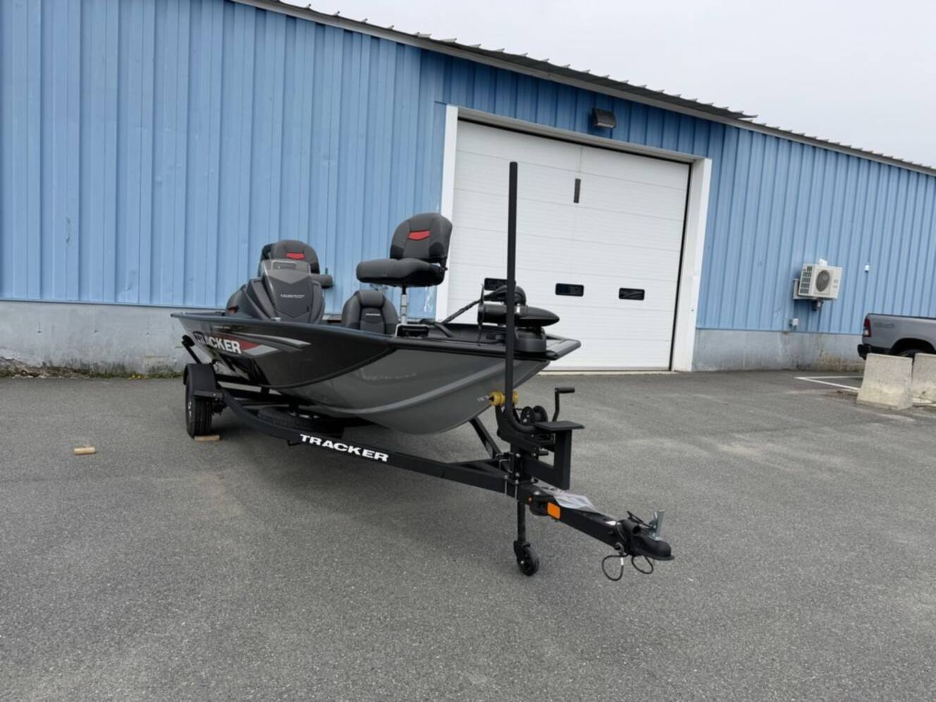 A photo of this 2026 Tracker® Boats PT 175 TXW TE