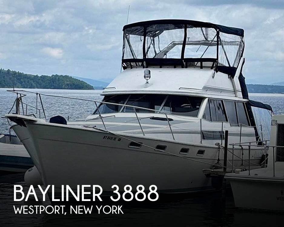1989 Bayliner 3888 FlyBridge Double Cabin Diesel in westport NY